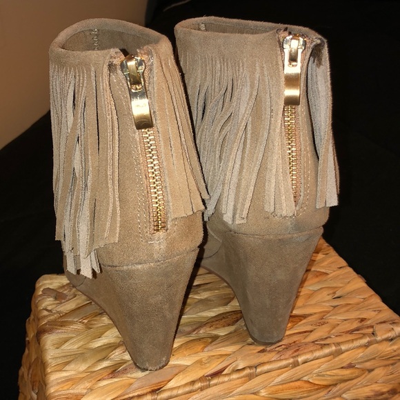 Suede Fringe Wedges - Picture 3 of 3